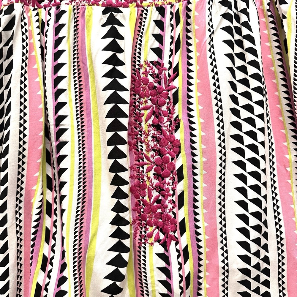 Savanna Jane 1X Embroidered Pink Tank Top Floral Bohemian Geometric Rayon - Picture 4 of 10